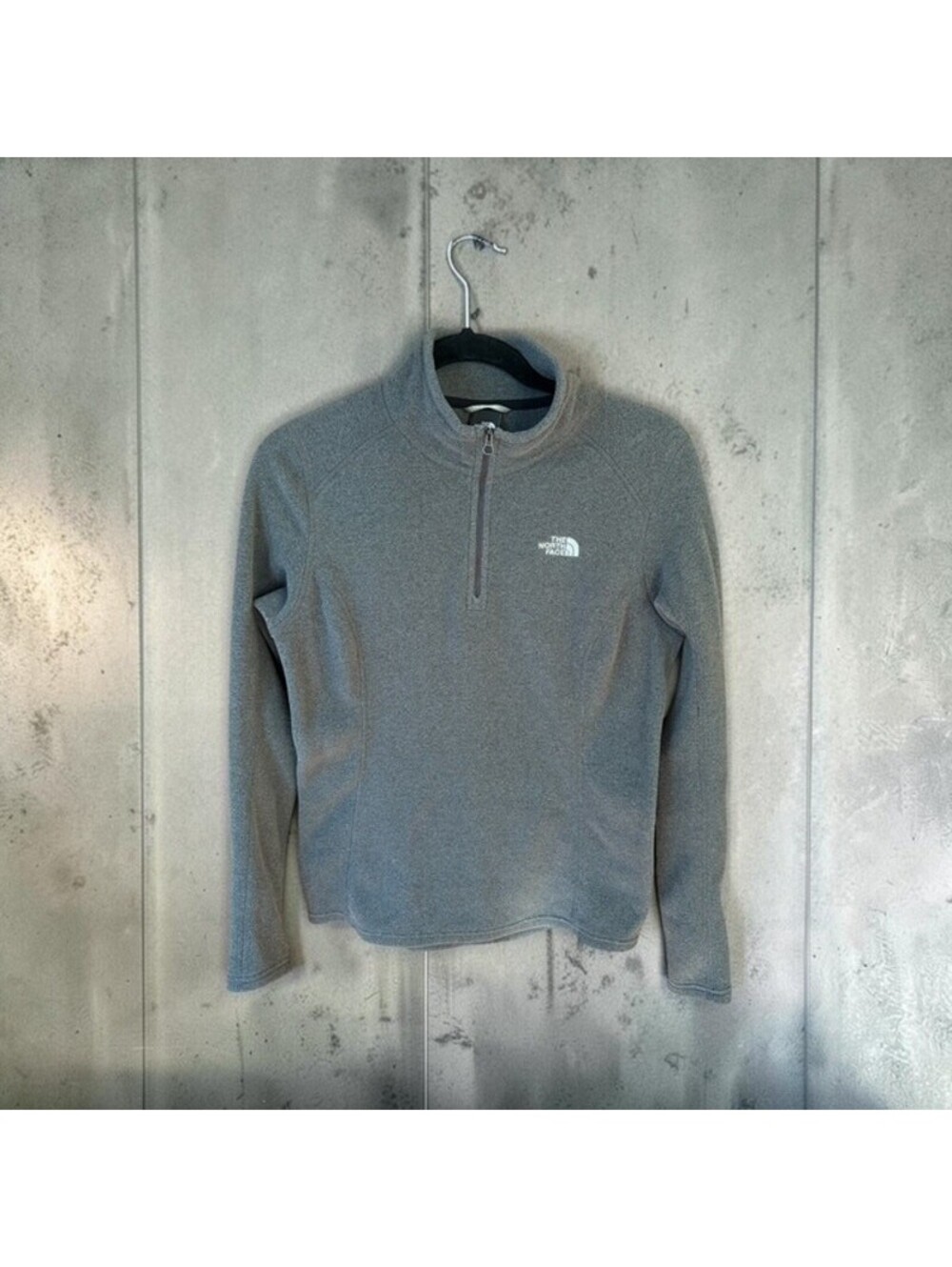 The North Face Women Small Quarter Zip fleece